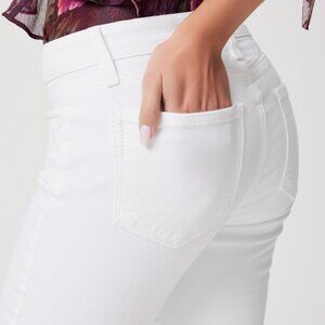 Paige Skyline Ankle Peg White Jeans